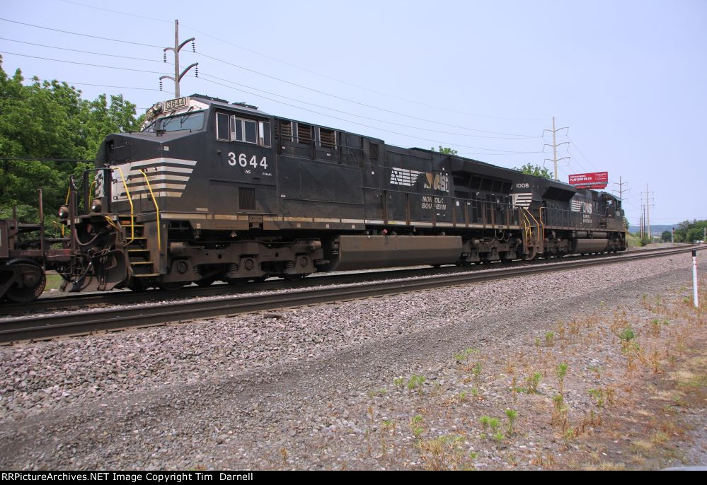 NS 3644 on 28X